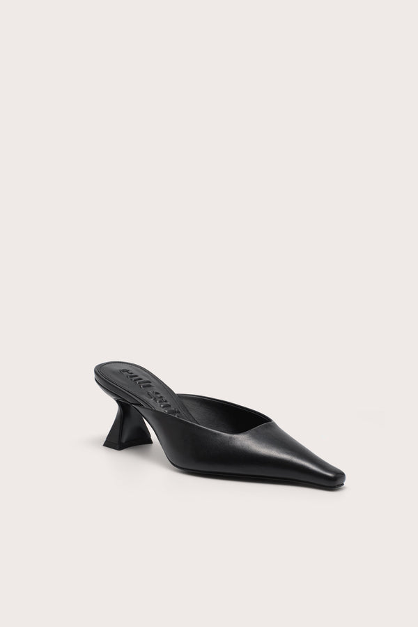 ASTER MULE - BLACK