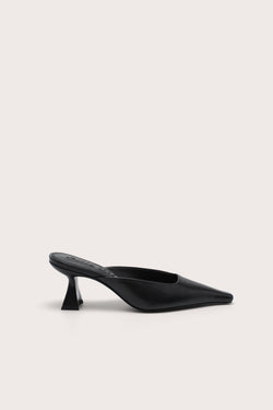 ASTER MULE - BLACK