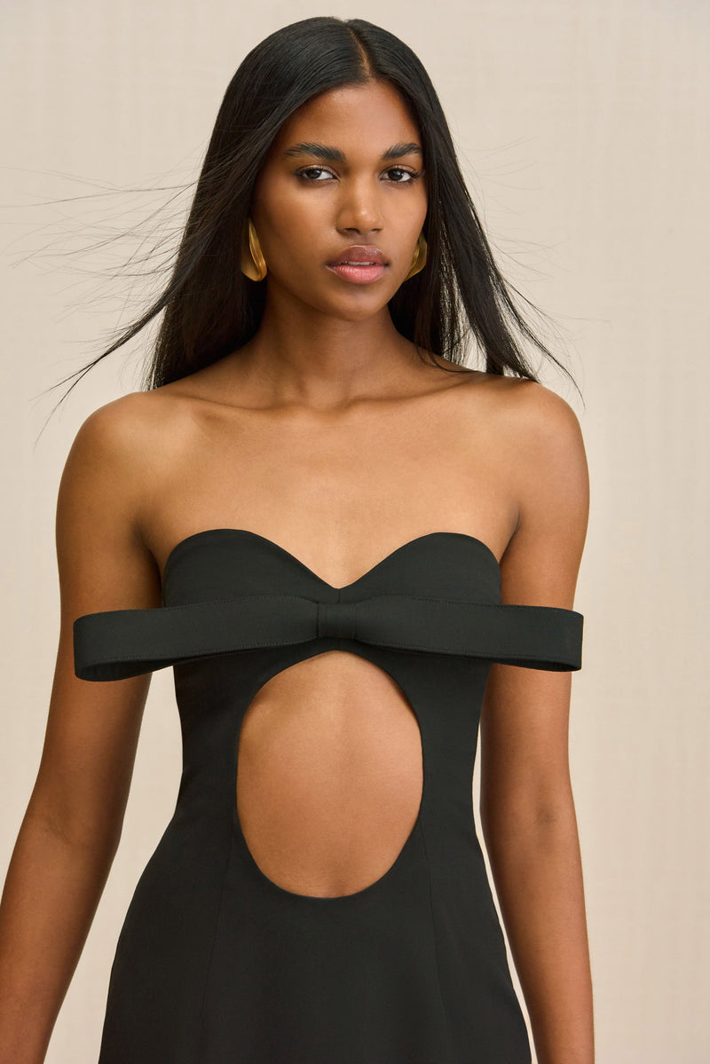 RUNE GOWN - BLACK